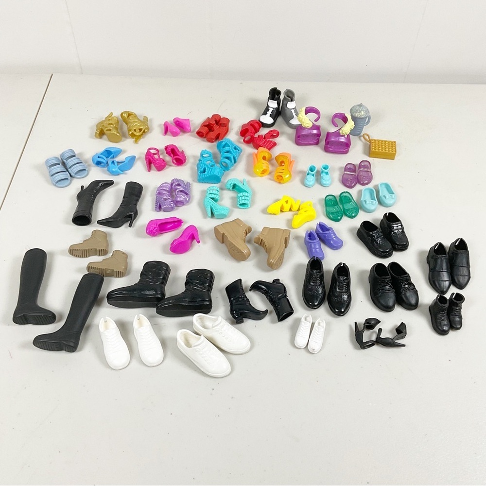 Barbie doll shoes Monster High? Disney